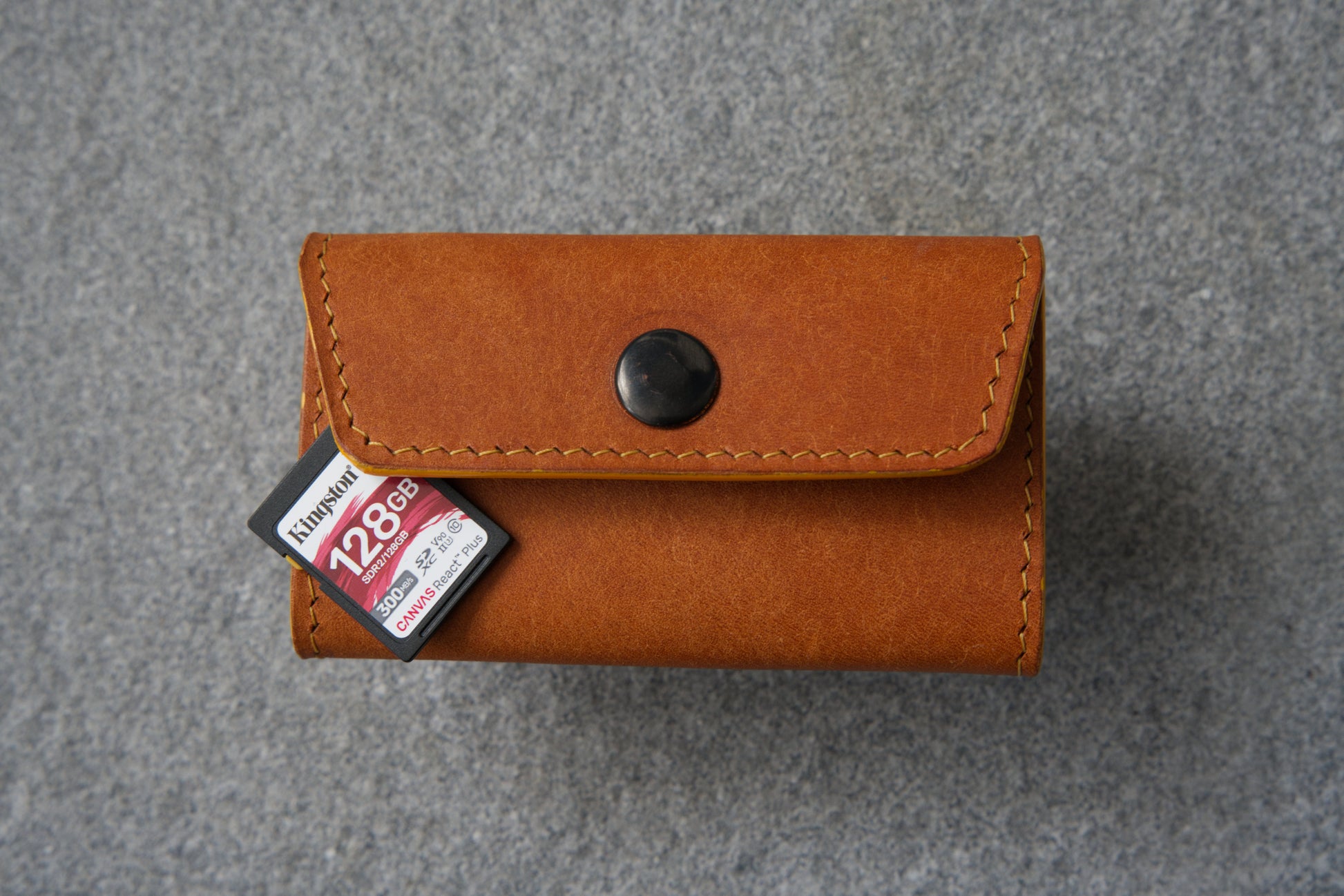 Memory Mate SD Card Holder Northwest Hideaway Leathercraft Memory Mate SD Card Holder Northwest Hideaway Leathercraft