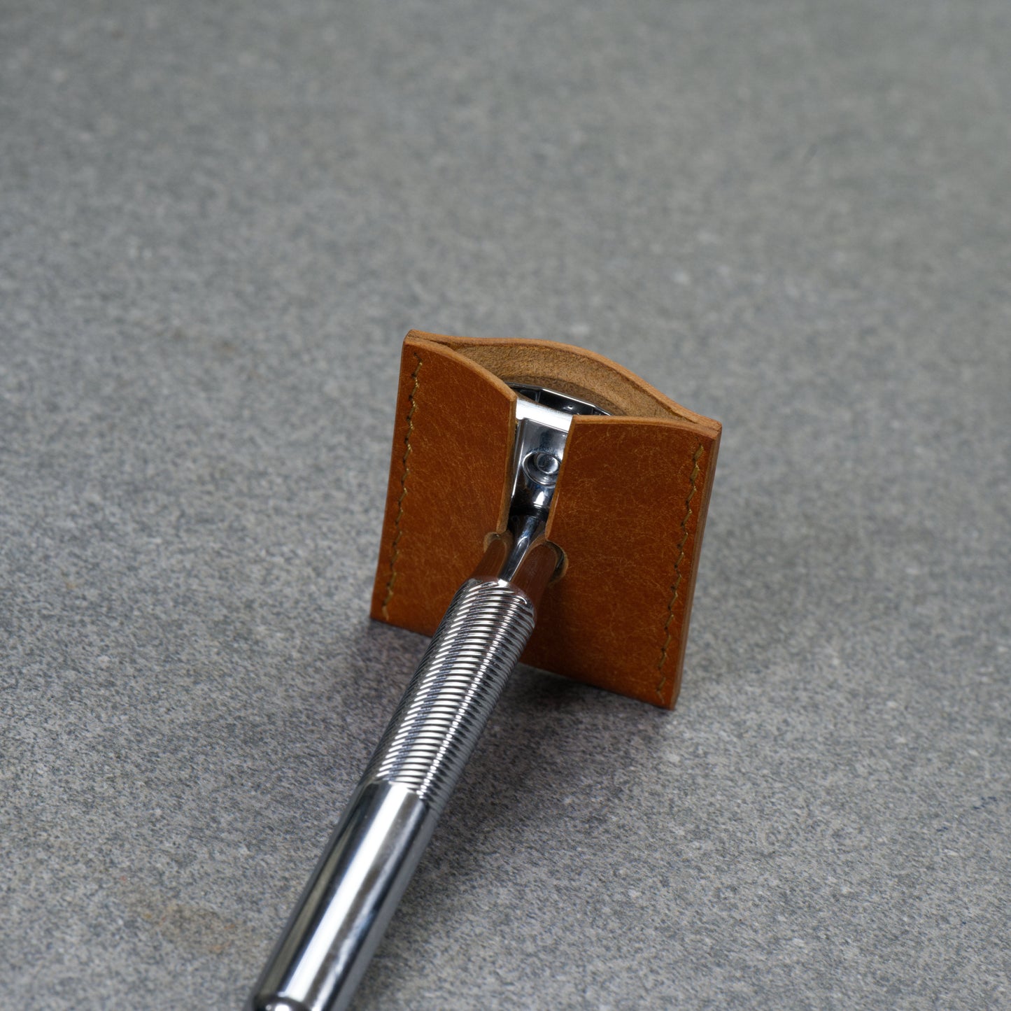 Open View of Double Edge Razor Leather Sheath